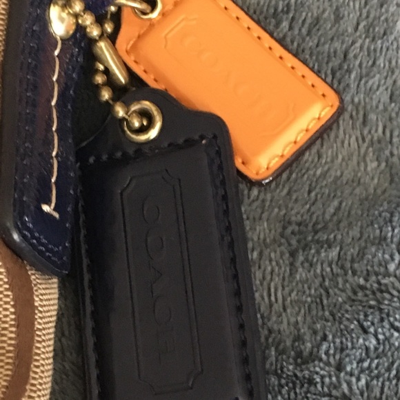 Navy & Tan Coach Crossbody - Picture 4 of 8